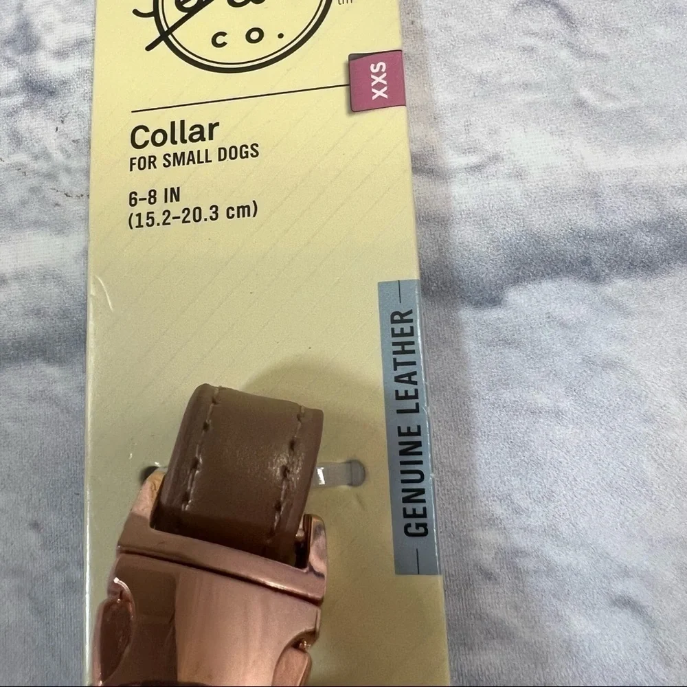Dog collar genuine leather size xxs